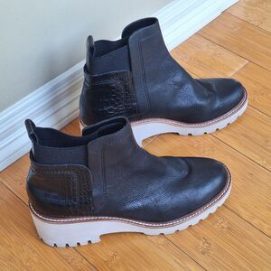 Dolce Vita Huey Lugged Chelsea Ankle Boot Black Exotic Croc size 10 Women's EUC